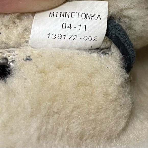 Minnetonka Tramper Boot Moccasins- Gray Suede Fringe Lace Up Boho Womens 5 - Picture 11 of 11